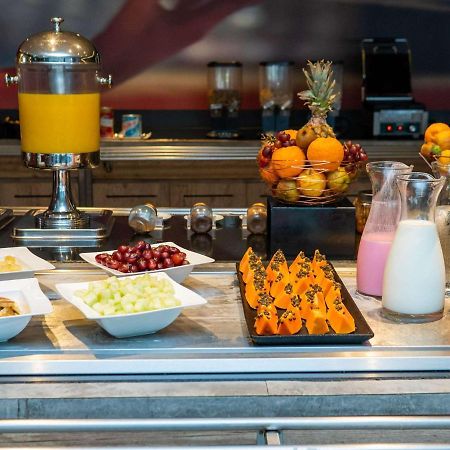 Ibis Santos Valongo Hotel Екстериор снимка