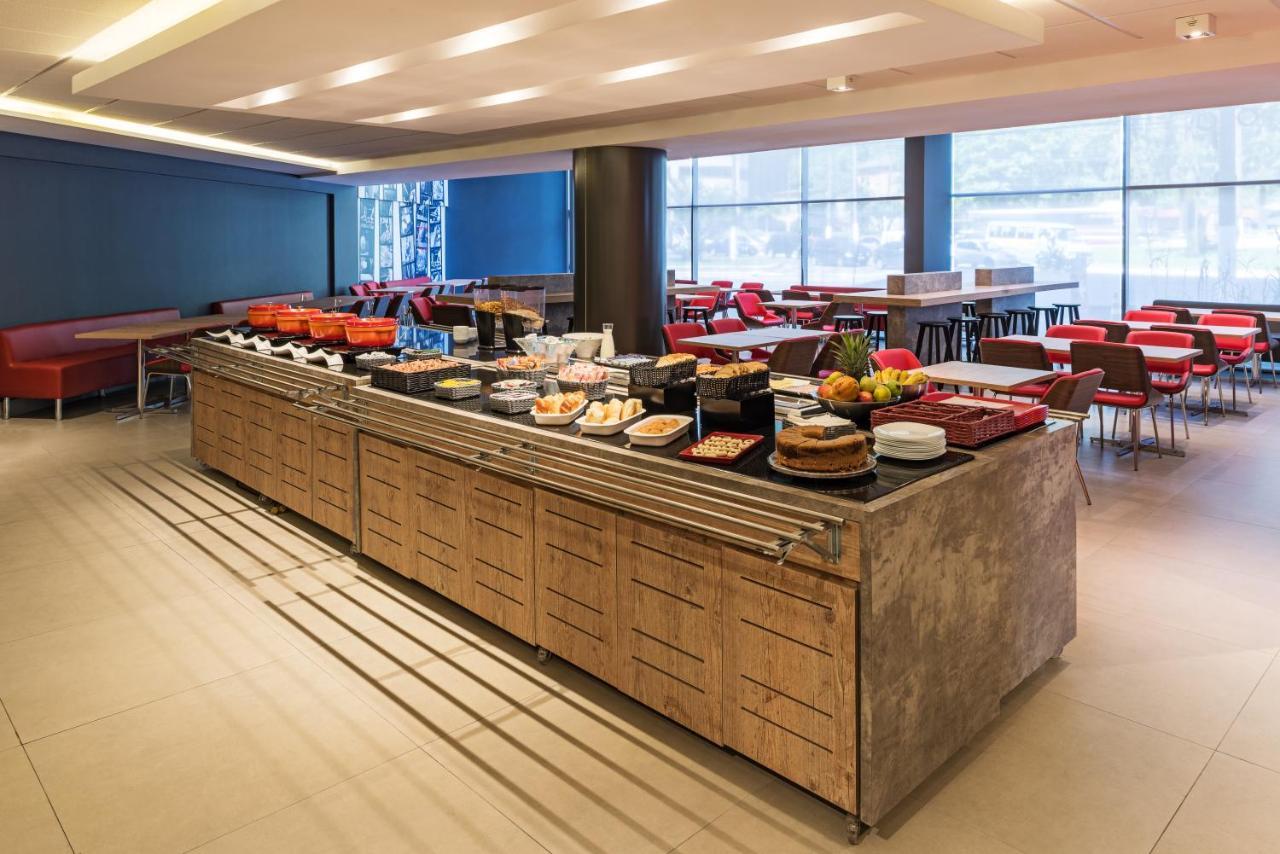 Ibis Santos Valongo Hotel Екстериор снимка