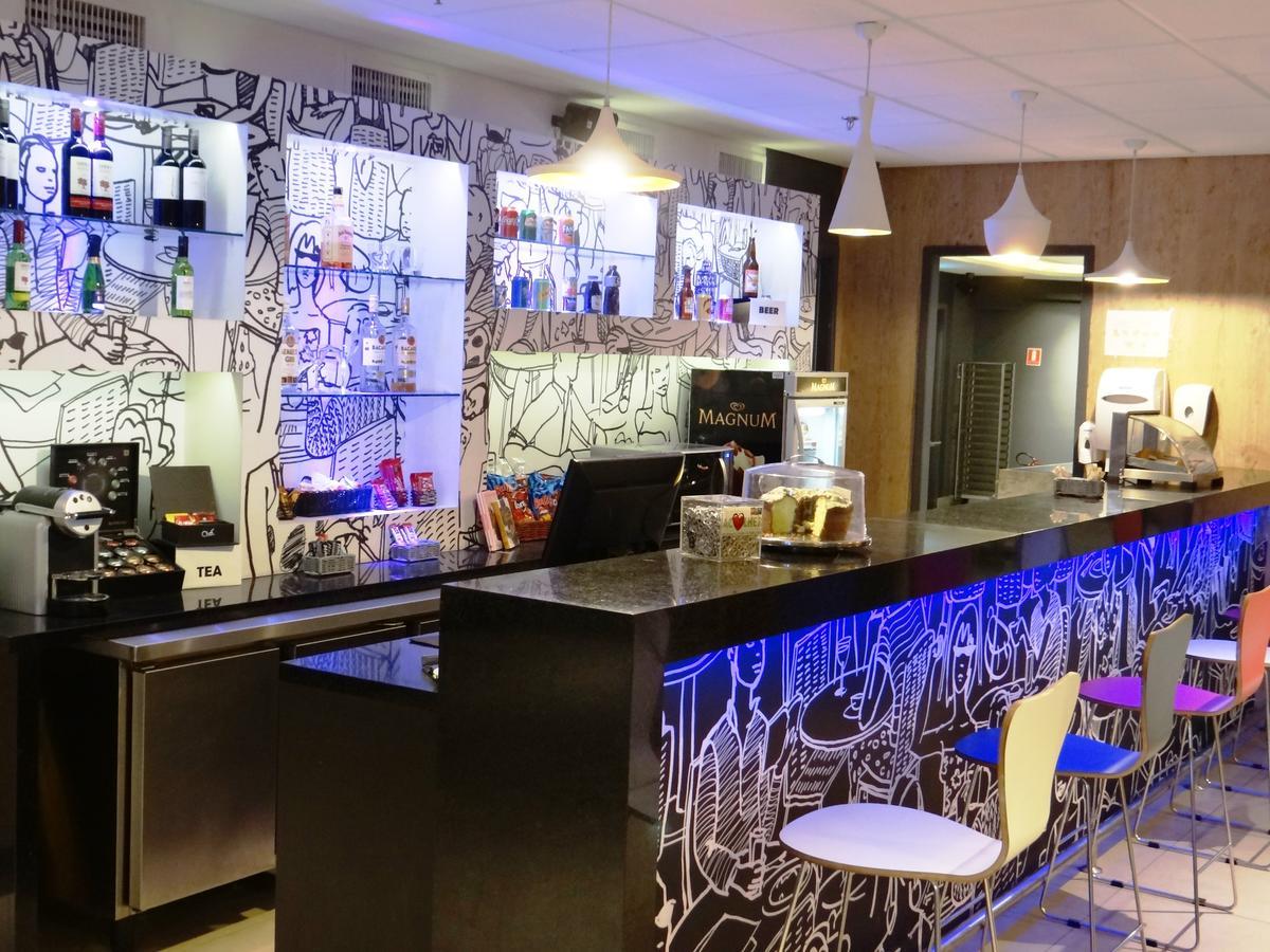 Ibis Santos Valongo Hotel Екстериор снимка