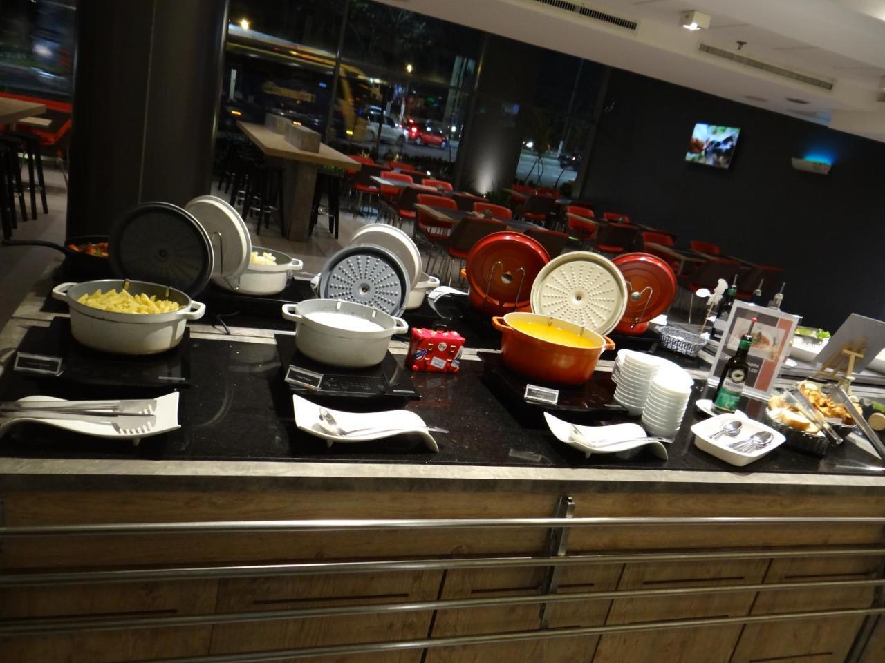 Ibis Santos Valongo Hotel Екстериор снимка